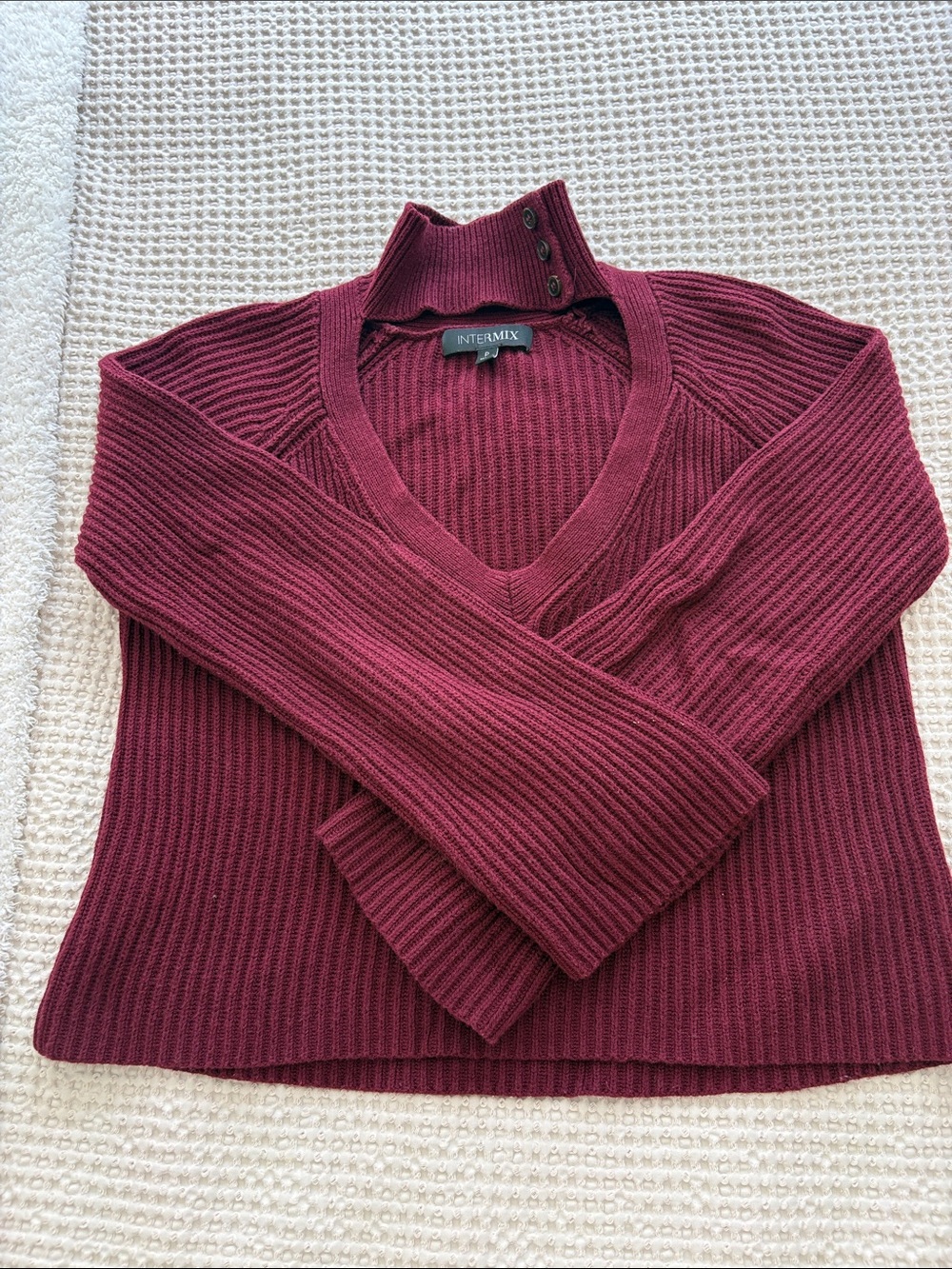 INTERMIX Ribbed V‑Neck Button Collar Sweater in Wine